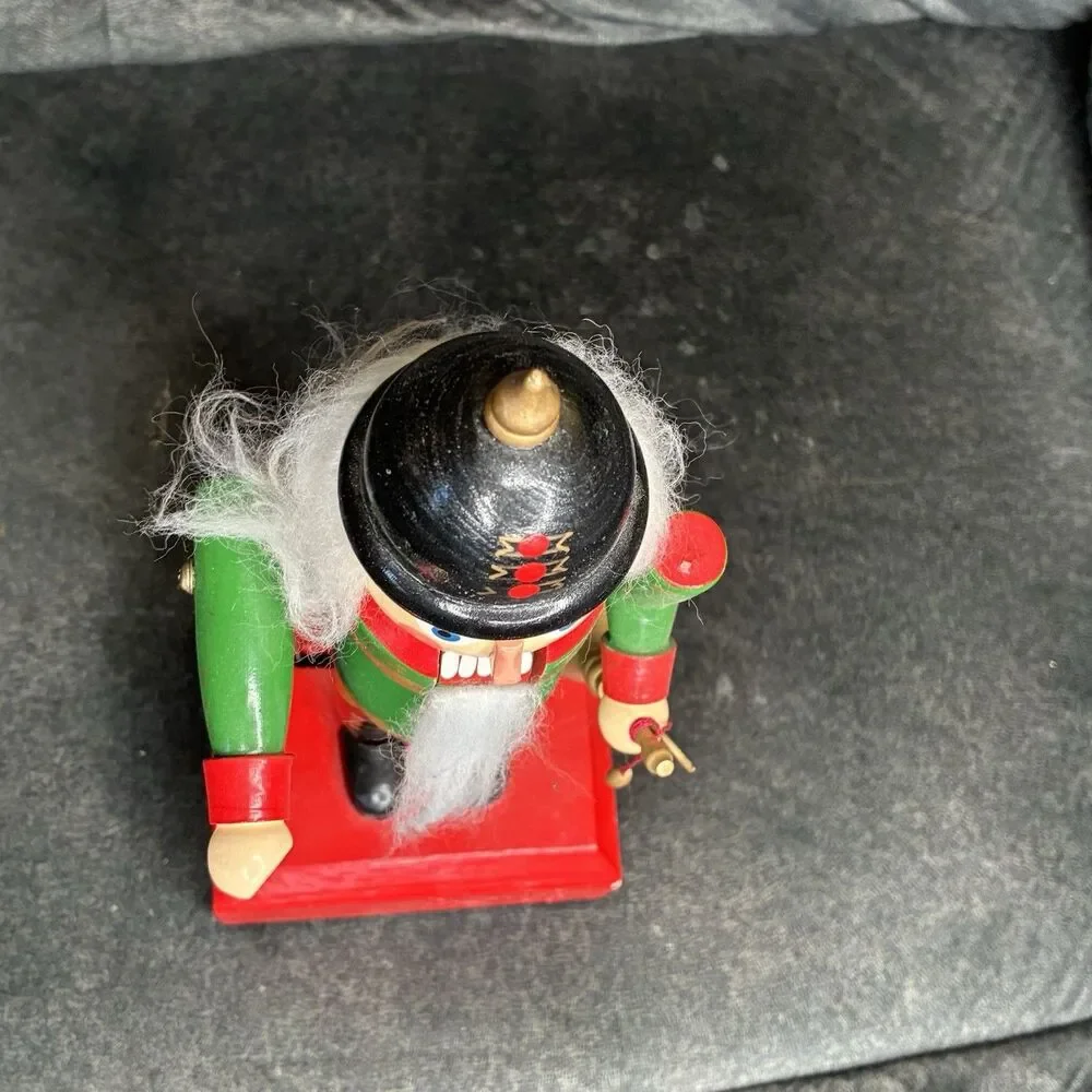 Wooden Animated Nutcracker W/Horn Music Box Moving Mouth & Arms 11